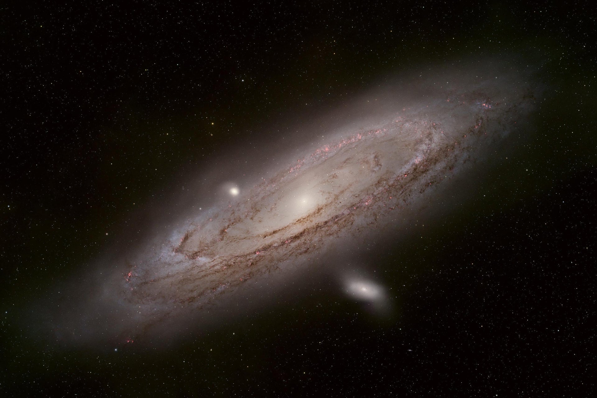 UC91 - NGC224 - Reynold Edwards